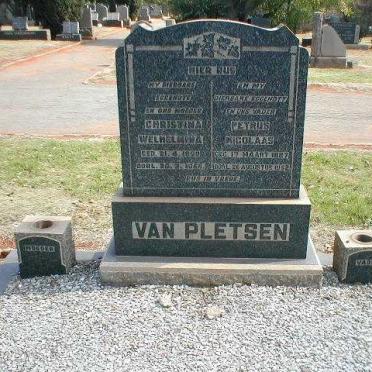 PLETSEN Petrus Nicolaas, van 1887-1952  &amp; Christina Welhelmina 1890-1950