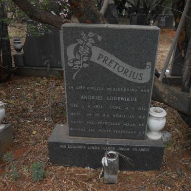 PRETORIUS Andries Lodewikus 1945-1982