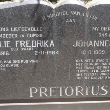 PRETORIUS Johannes Lodevicus 1909-1965 &amp; Ellie Fredrika SWART 1916-1984