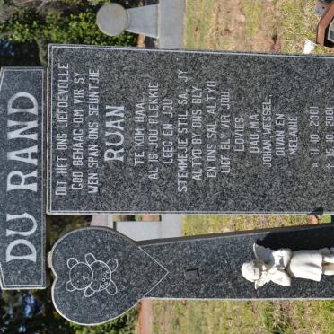 RAND Ruan, du 2001-2001