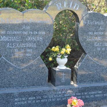 REID Michael Josias Alexandria 1966-1998 &amp; Elizabeth Elsie Cathrine 1967-