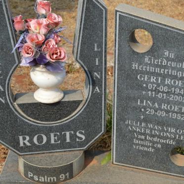 ROETS Gert 1945-2002 &amp; Lina 1952-