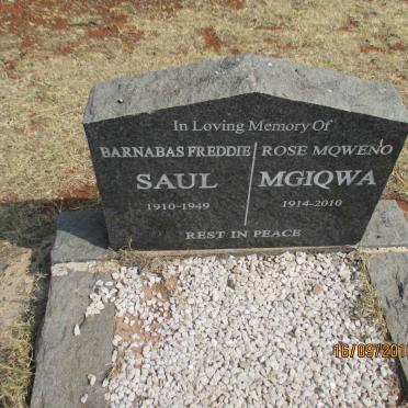 SAUL Barnabas Freddie 1910-1949 ::  MGIQWA Rose Mqweno 1914-2010