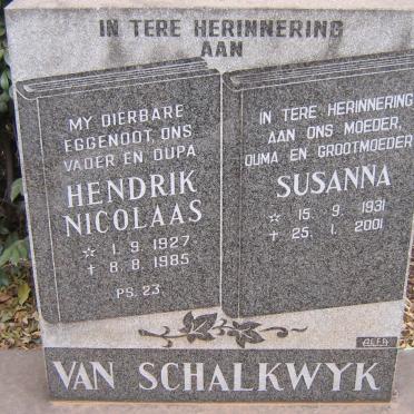 SCHALKWYK Hendrik Nicolaas, van 1927-1985 &amp; Susanna 1931-2001