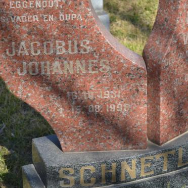 SCHNETLER Jacobus Johannes 1931-1998 &amp; Eilleen Valerie VAN SCHALKWYK 1938-