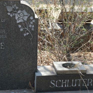 SCHLUTER Frederick Christian 1915-1985 &amp; Mary Anne 1915-1970