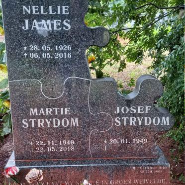 STRYDOM Josef 1949- &amp; Martie 1949-2018:: JAMES Nellie 1926-2016