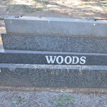 WOODS Johanna 1913-1994