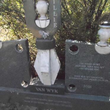 WYK Willie, van 1944-1999