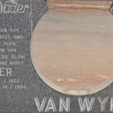 WYK Pieter, van 1926-1984 &amp; Nakkie 1924-