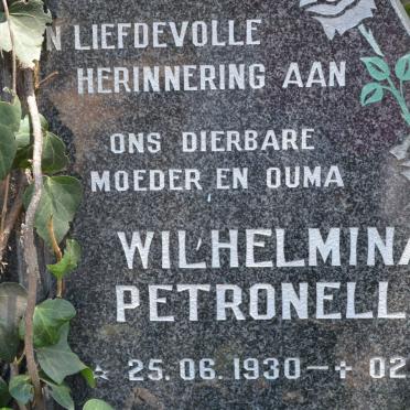? Wilhelmina Petronella 1930-2000