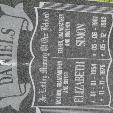 DANIELS Simon 1961-1982 &amp; Elizabeth 1954-1975