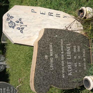 PERRY Kurt Lionel 1965-1990