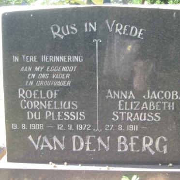 BERG Roelof Cornelius Du Plessis, van den 1908-1972 &amp; Anna Jacoba Elizabeth Strauss 1911- 