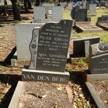 BERG Pieter Adriaan, van den 1899-1980 &amp; Anna Catharina 1903-1984