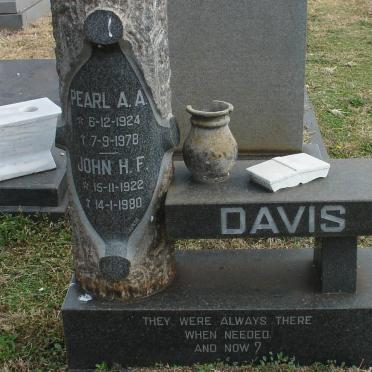 DAVIS John H.F. 1922-1980 &amp; Pearl A.A. 1924-1978
