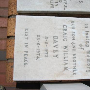 DAVEY Craig William 1972-1974