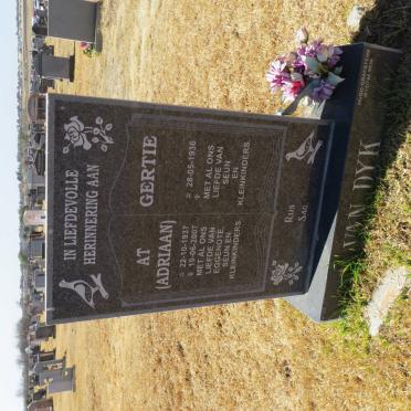 DYK Adriaan, van 1937-2007 &amp; Gertie 1936-