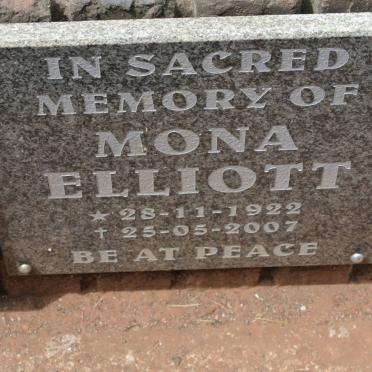 ELLIOTT Mona 1922-2007