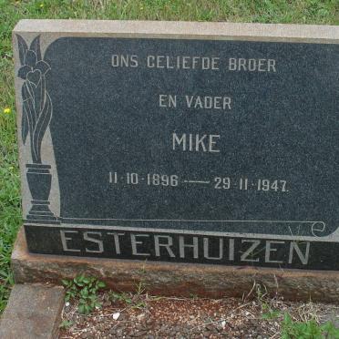 ESTERHUIZEN Mike 1896-1947