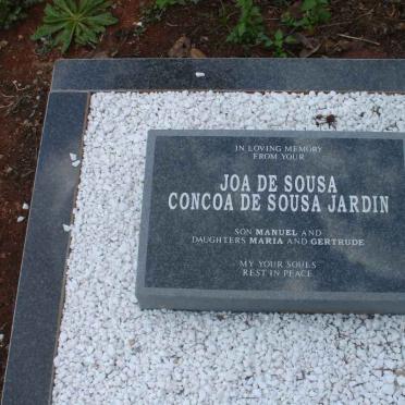 JARDIN Joa de Sousa &amp; Concoa de Sousa