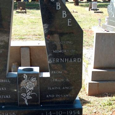 KIRCHNER Kevin 1956-1983 ::  LUBBE Bernhard 1954-1983 :: BOTHA Salome 1939-2003 