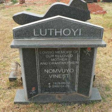 LUTHOYI Nomvuyo Vinest 1928-2002