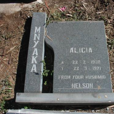 MNYAKA Alica 1938-1971