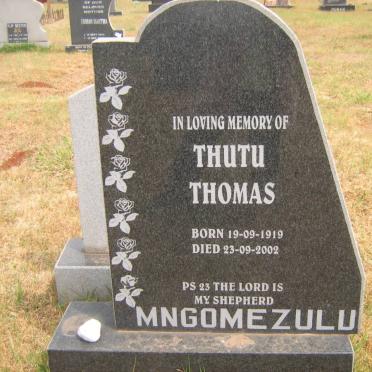 MNGOMEZULU Thutu Thomas 1919-2002