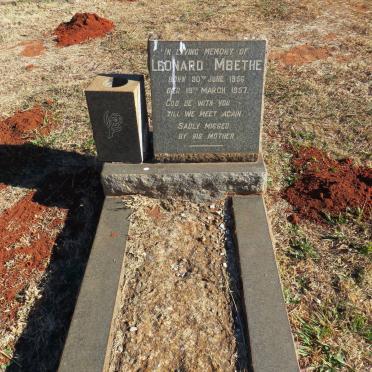 MBETHE Leonard 1956-1957