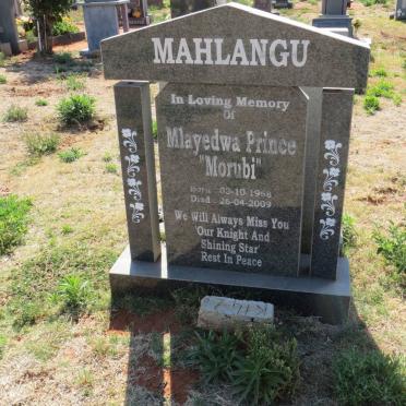 MAHLANGU Mlayedwa Prince 1968-2009