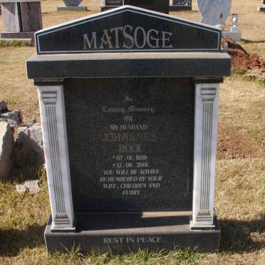 MATSOGE Johannes Rooi 1939-2001