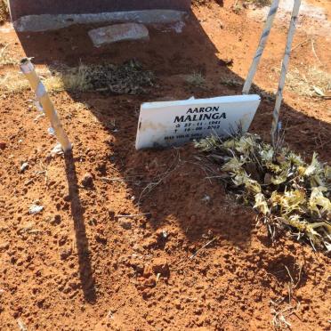 MALINGA Aaron 1941-2012