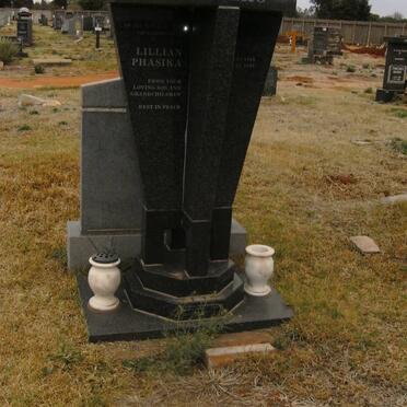 MASEKO Lillian Phasika 1964-2007