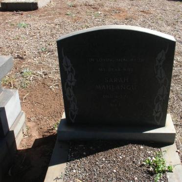 MAHLANGU Sarah