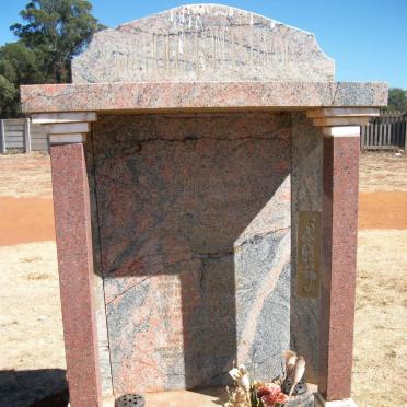 MAVIMBELA Isaac Buti 1948-2006