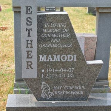 MAMODI Esther 1914-2003