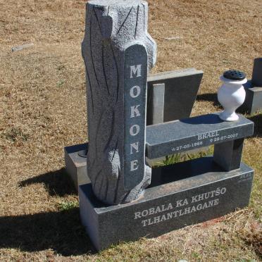 MOKONE Brael 1966-2007