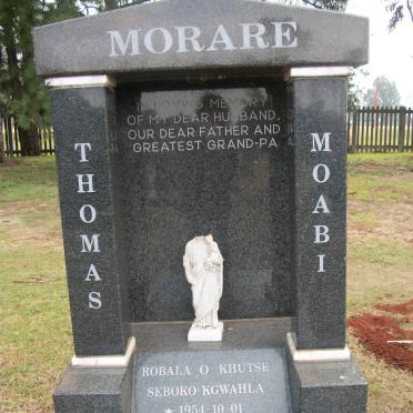 MORARE Thomas Moabi 1954-2000