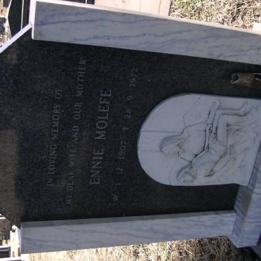 MOLEFE Ennie 1907-1972