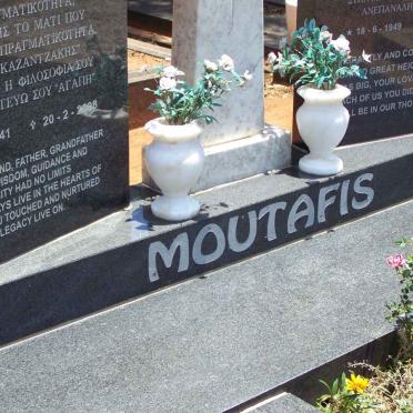 MOUTAFIS Stratos 1941-2008 :: MOUTAFIS Stavros 1949-2000