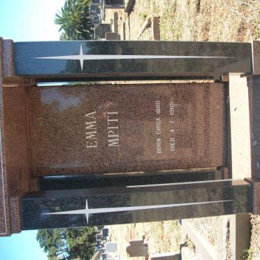 NCHOLO Emma Mpiti 1880-1965