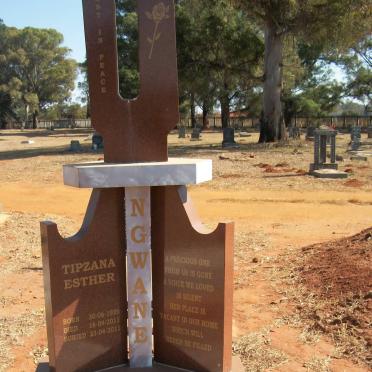 NGWANE Tipzana Esther 1926-2011
