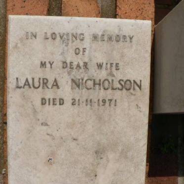 NICHOLSON Laura -1971
