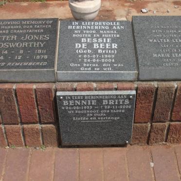 NOSWORTHY Peter Jones 1911-1978 :: DE BEER Bessie nee BRITS 1969-2004