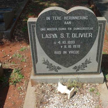 OLIVIER Lasya S.T. 1899-1978