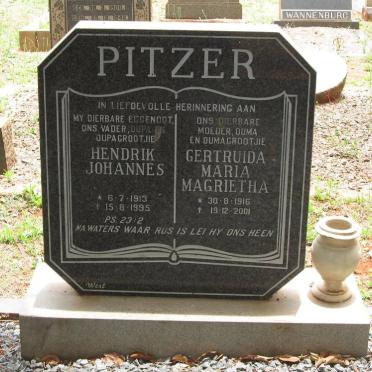 PITZER Hendrik Johannes 1913-1995 &amp; Gertruida Maria Magrietha 1916-2001