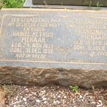 PIENAAR Daniel Petrus 1871-1938 &amp; Francina J. 1867-1953
