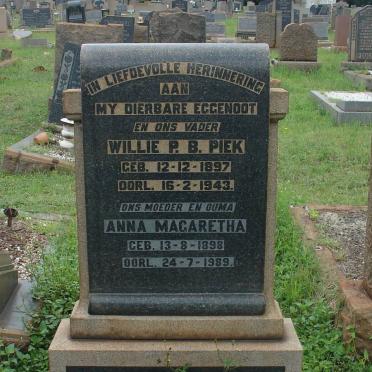 PIEK Willie P.B. 1897-1943 &amp; Anna Magaretha 1898-1989
