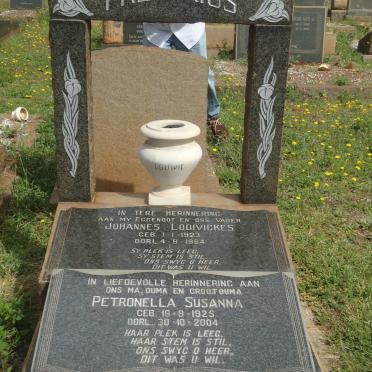 PRETORIUS Johannes Lodivickes 1923-1964 &amp; Petronella Susanna 1925-2004